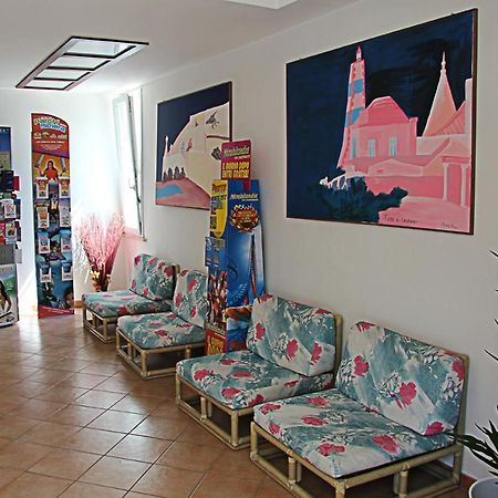 Residence Algarve 리미니 외부 사진