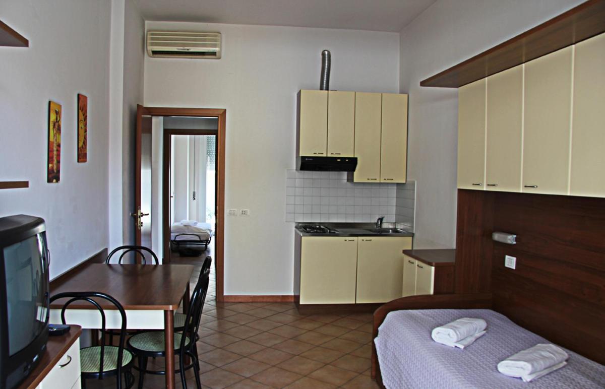 Residence Algarve 리미니 외부 사진