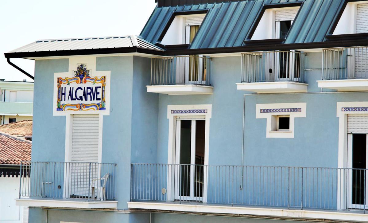 Residence Algarve 리미니 외부 사진