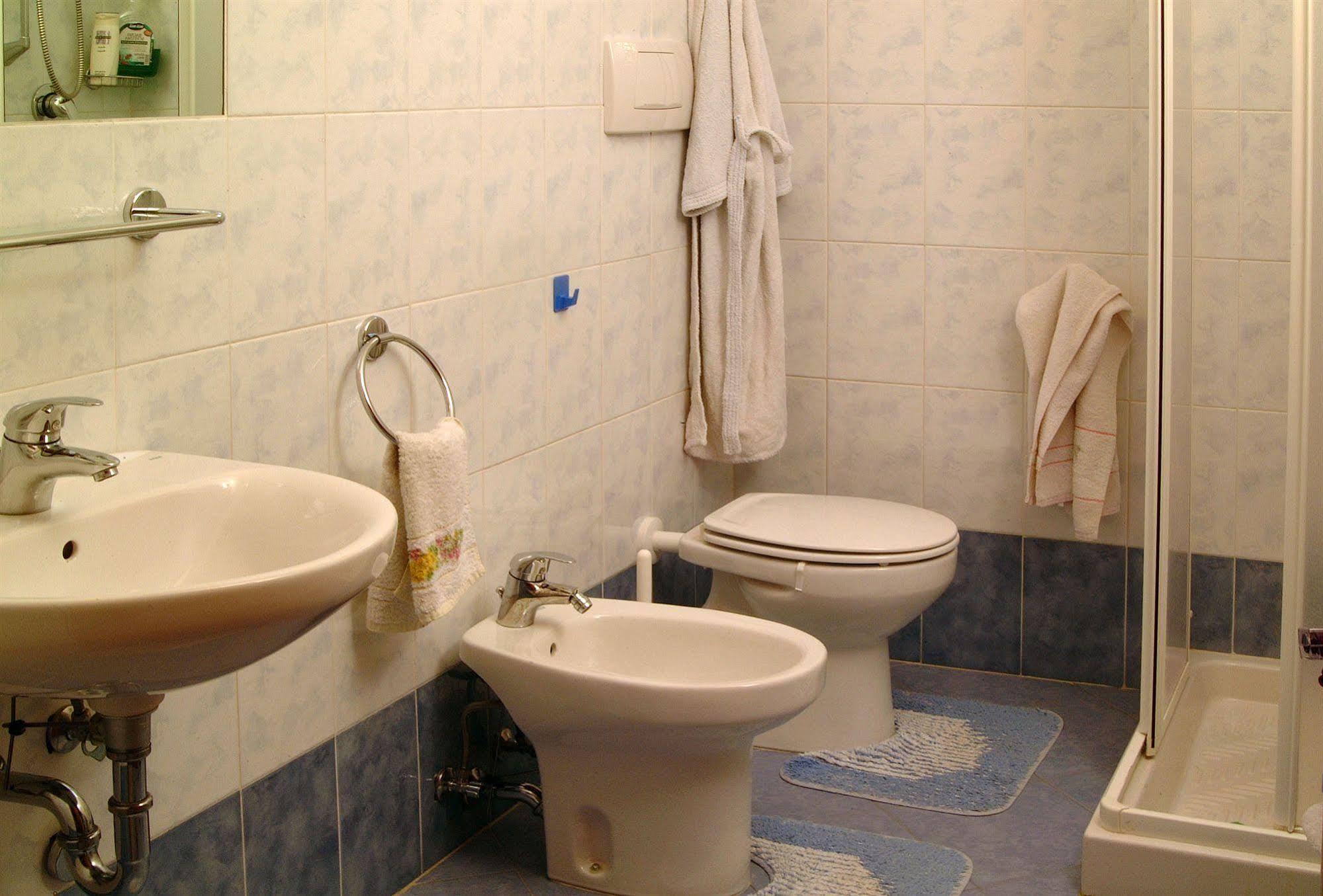 Residence Algarve 리미니 외부 사진