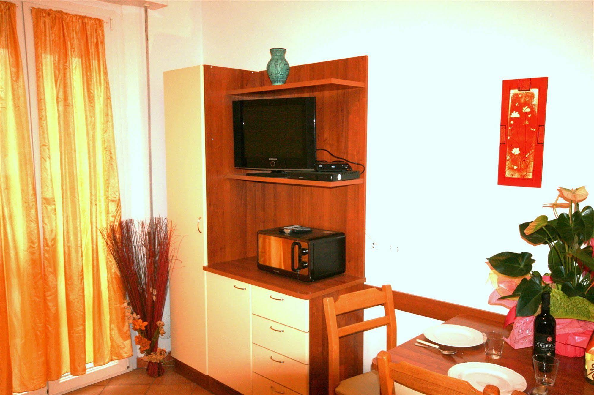 Residence Algarve 리미니 외부 사진