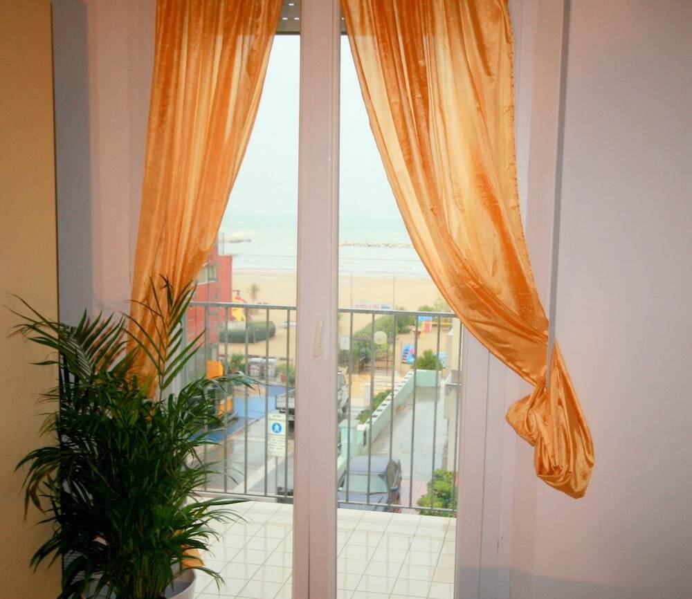 Residence Algarve 리미니 외부 사진